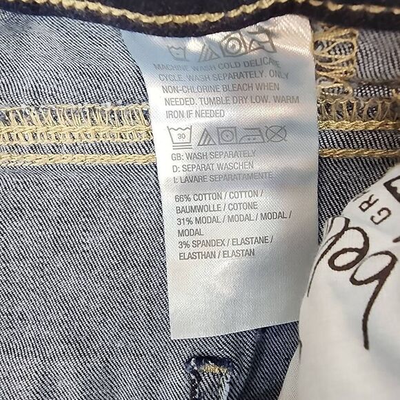 Belle by Kim Gravel Size 18 TripleLuxe Reg Denim Seamed to Perfection Jean - Picture 7 of 11